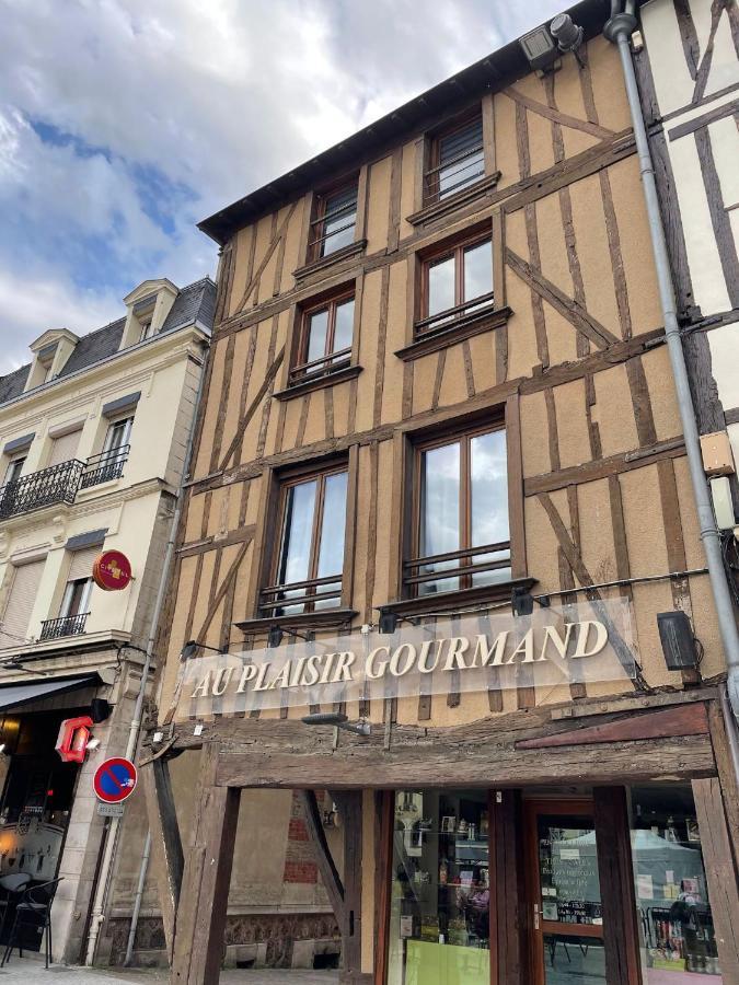 Duplex Cosy 85 M2 Hyper Centre Chalons-En-Champagne Apartment Exterior photo