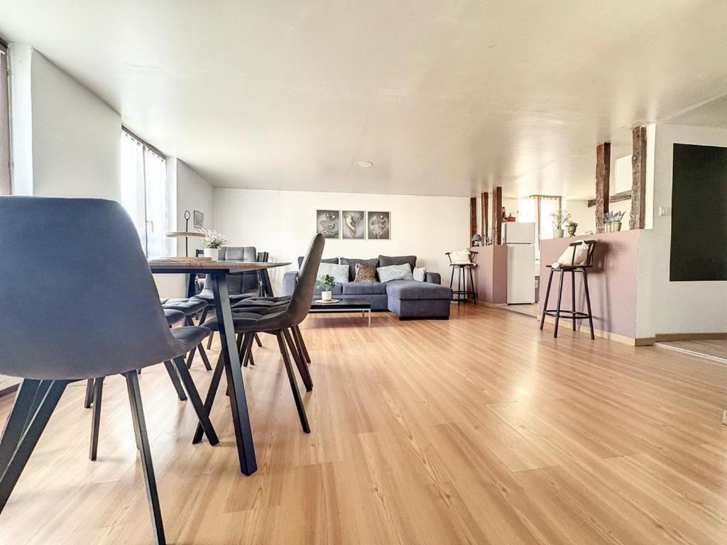 Duplex Cosy 85 M2 Hyper Centre Chalons-En-Champagne Apartment Exterior photo